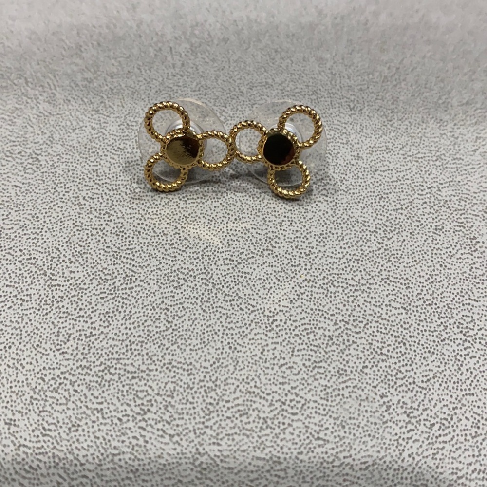 Gold color earrings